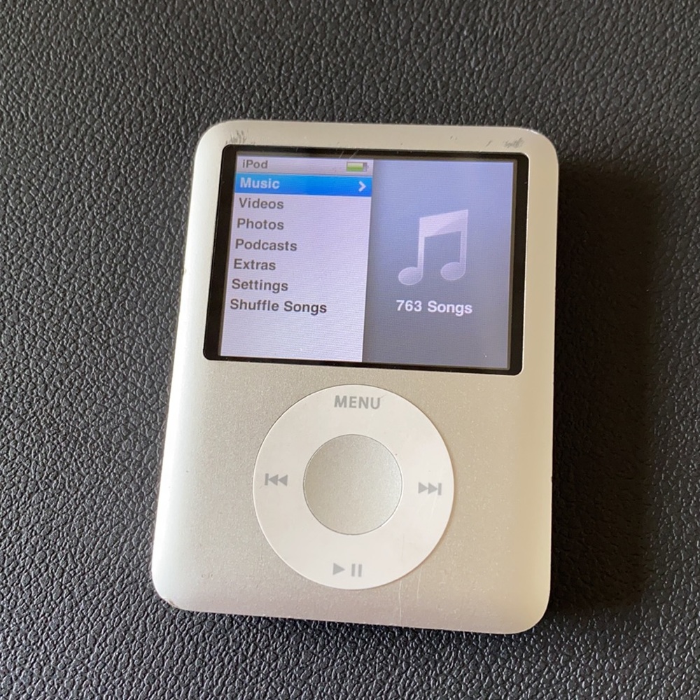 iPod 3rd generation - Picture 5 of 5